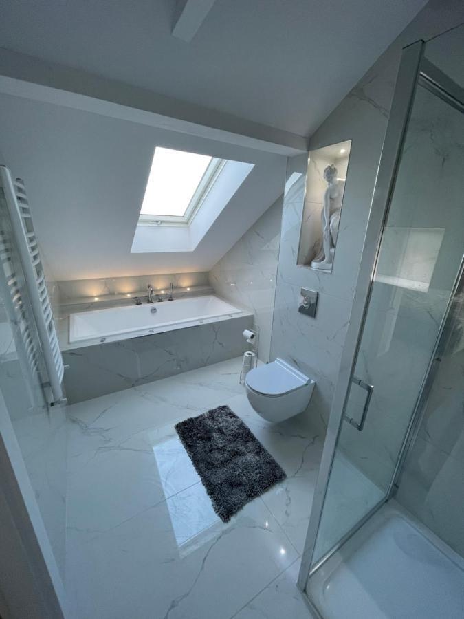 Apartament Luxlook Neu Sandez Exterior foto